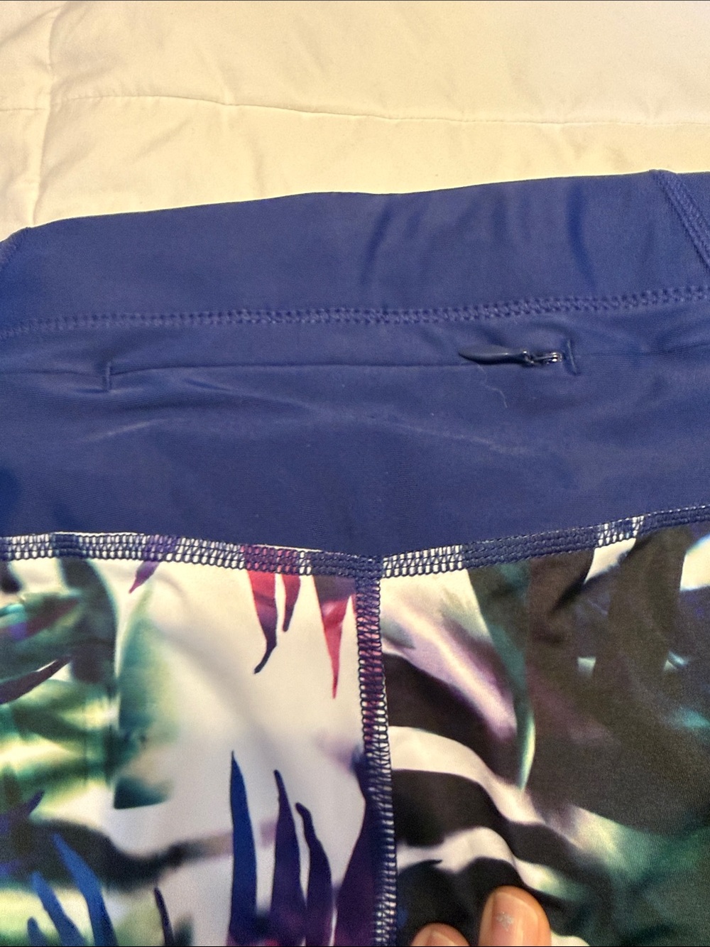 Roxy Tropical Print Sports Bra & Leggings Set - Multicolor - Picture 9 of 11